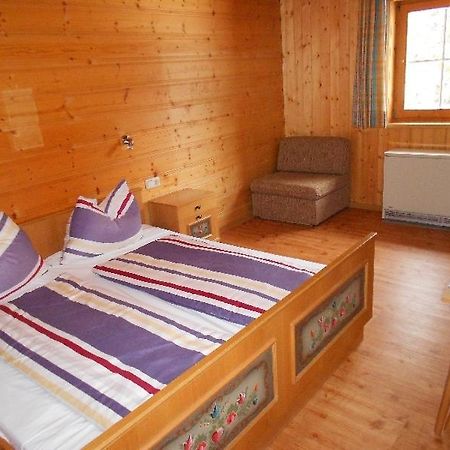 Ferienwohnung Trattenhaus クリムル エクステリア 写真