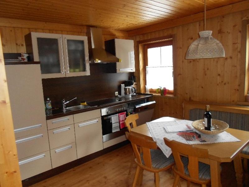 Ferienwohnung Trattenhaus クリムル エクステリア 写真